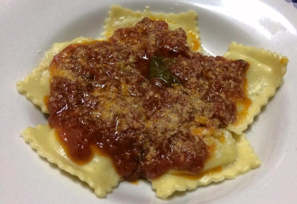 Agriturismo E Antica Fattoria Matteu Bed & Breakfast เตวลาดา ภายนอก รูปภาพ